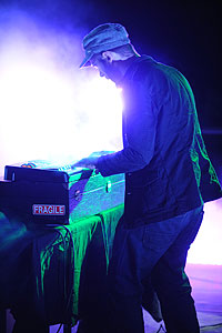 Tambour Battant à la 3ème nuit électronique de Biot en 2009