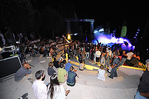 Public à la 3ème nuit électronique de Biot en 2009