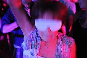 Public à la 3ème nuit électronique de Biot en 2009