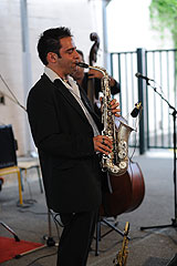 A Tree for Two à Biot en 2008