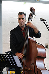 A Tree for Two à Biot en 2008