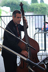 A Tree for Two à Biot en 2008