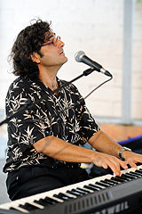 A Tree for Two à Biot en 2008