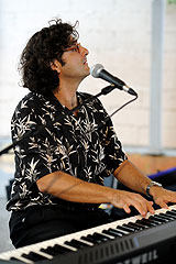 A Tree for Two à Biot en 2008