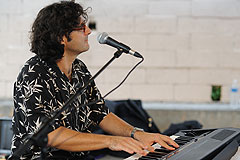 A Tree for Two à Biot en 2008