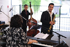 A Tree for Two à Biot en 2008