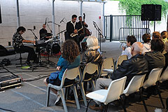 A Tree for Two à Biot en 2008