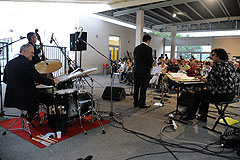 A Tree for Two à Biot en 2008