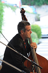 A Tree for Two à Biot en 2008