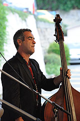 A Tree for Two à Biot en 2008