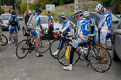 Course de cyclisme à Biot en mai 2008