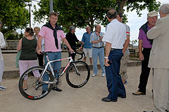 Course de cyclisme à Biot en mai 2008