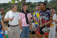 Course de cyclisme à Biot en mai 2008