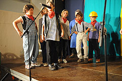 Spectacle des écoles, à Biot en 2009