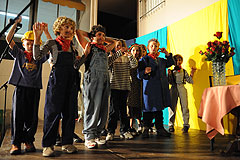 Spectacle des écoles, à Biot en 2009