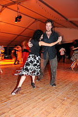 Milonga lors du festival “Menton, Ma ville est Tango” 2008