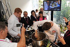 Pascal Lorange, John Parlatore et Andrew Lestourgeon aux Etoiles de Mougins 2008