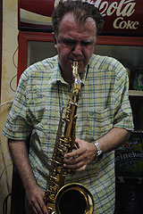 Miles ABOARD à la Cave Romagnan de Nice