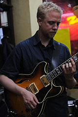 Miles ABOARD à la Cave Romagnan de Nice