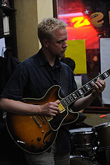 Miles ABOARD à la Cave Romagnan de Nice