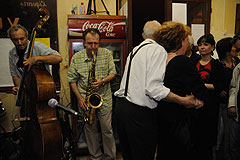 Miles ABOARD à la Cave Romagnan de Nice