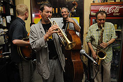 Miles ABOARD à la Cave Romagnan de Nice