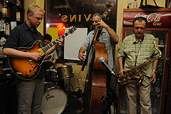 Miles ABOARD à la Cave Romagnan de Nice