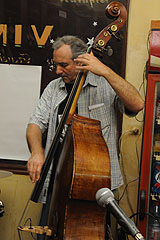 Miles ABOARD à la Cave Romagnan de Nice