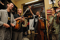 Miles ABOARD à la Cave Romagnan de Nice