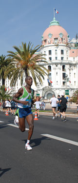 Photo du Semi-Marathon de Nice 2007 (près du Negresco)