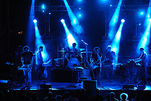 The Notwist pendant la 6ème édition du festival les Nuits Carrées dans l’Amphithéâtre du Fort Carré à Antibes le 29 juin 2012
