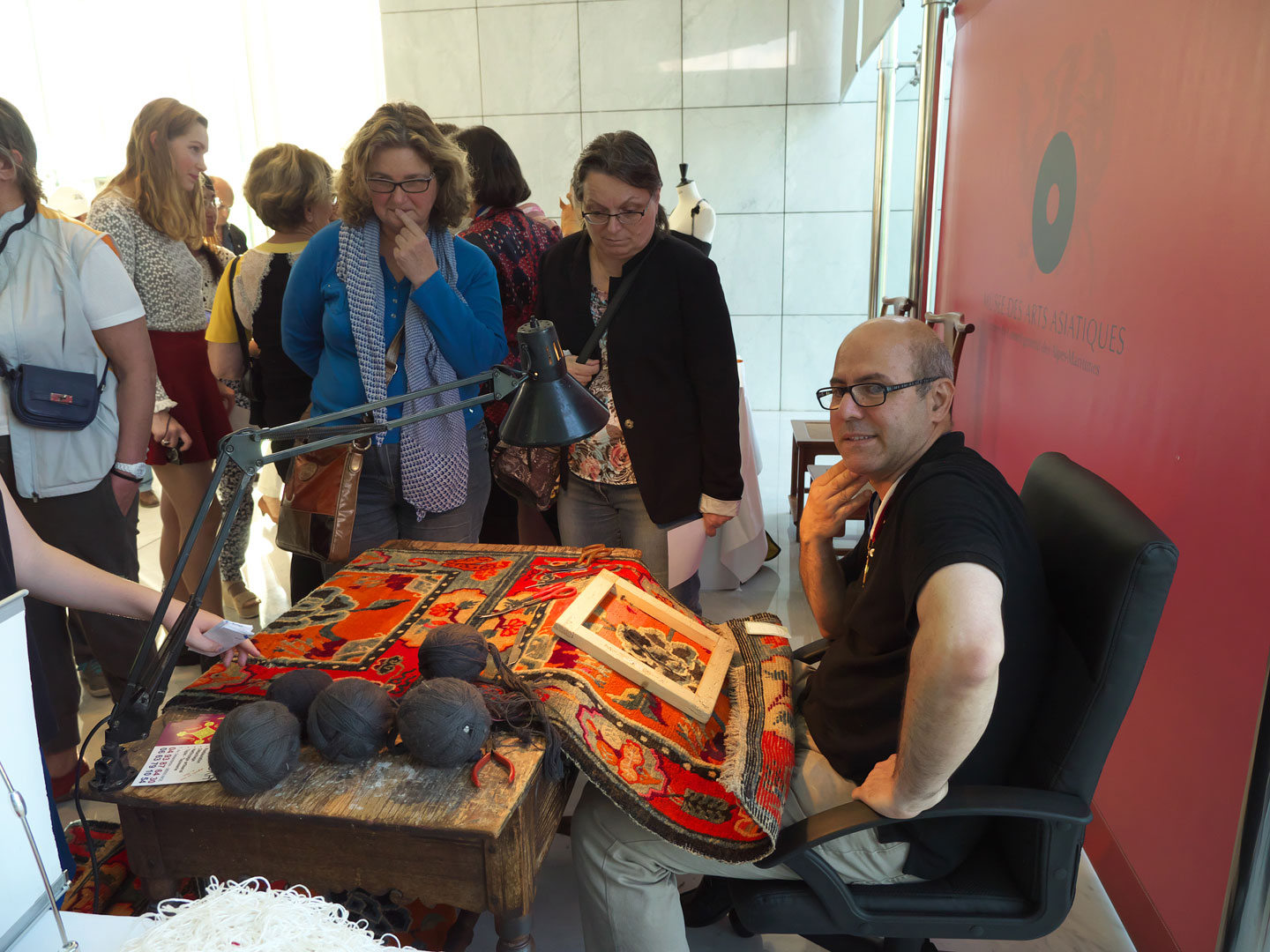 Restauration d'un tapis sino-mongole par Ali Javanbakht