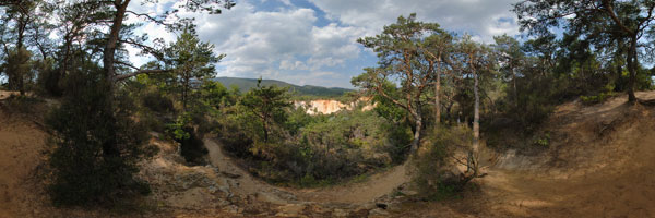 Le Colorado Provencal à Rustrel